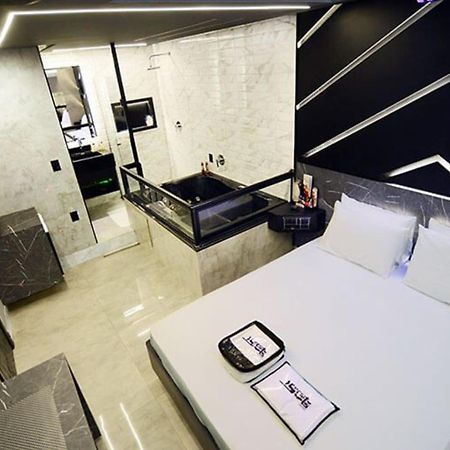 Motel Secrets 3 상파울루 외부 사진